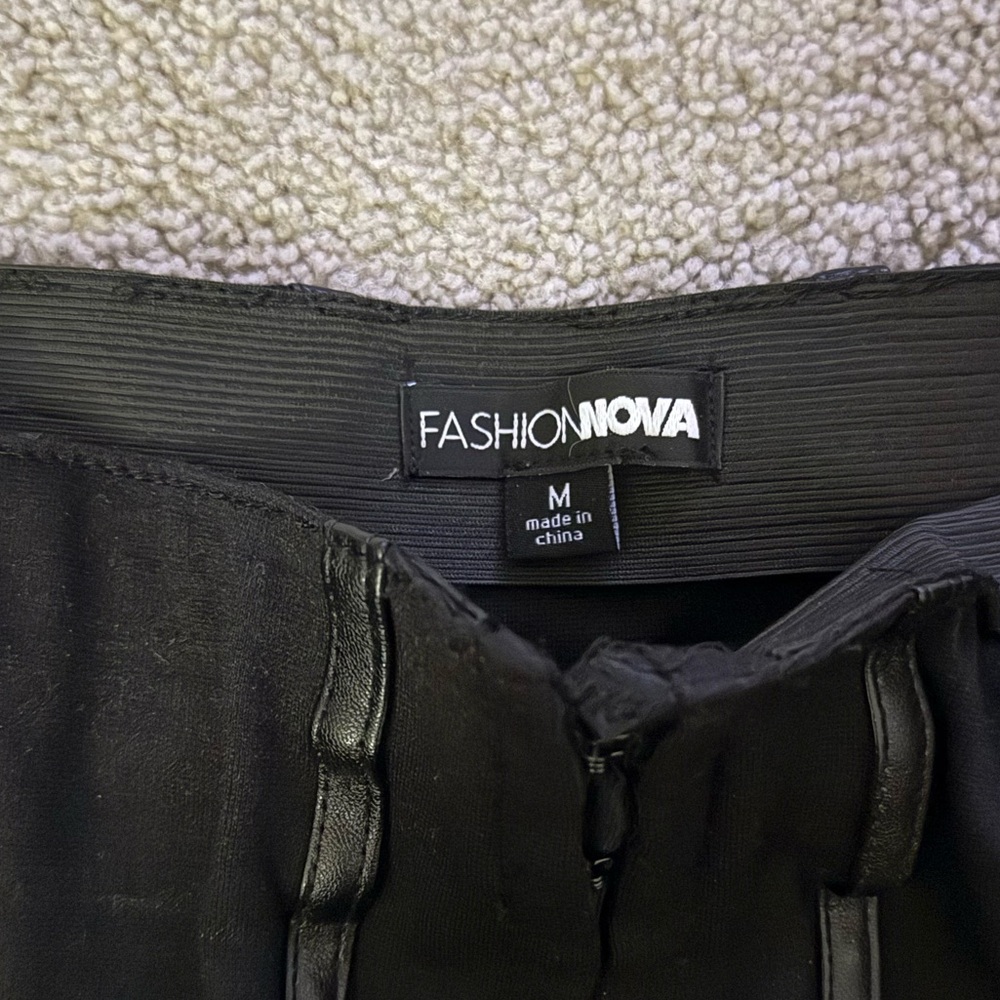 2 Set Piece - image 6